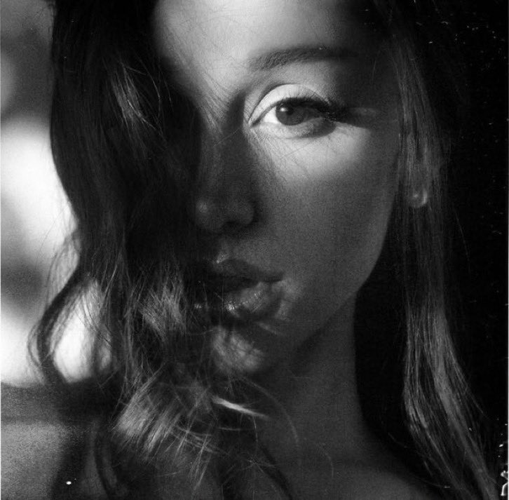 ariana grande