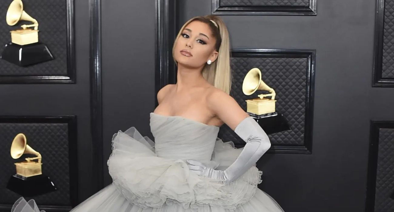 ariana-grande-pausa.jpg