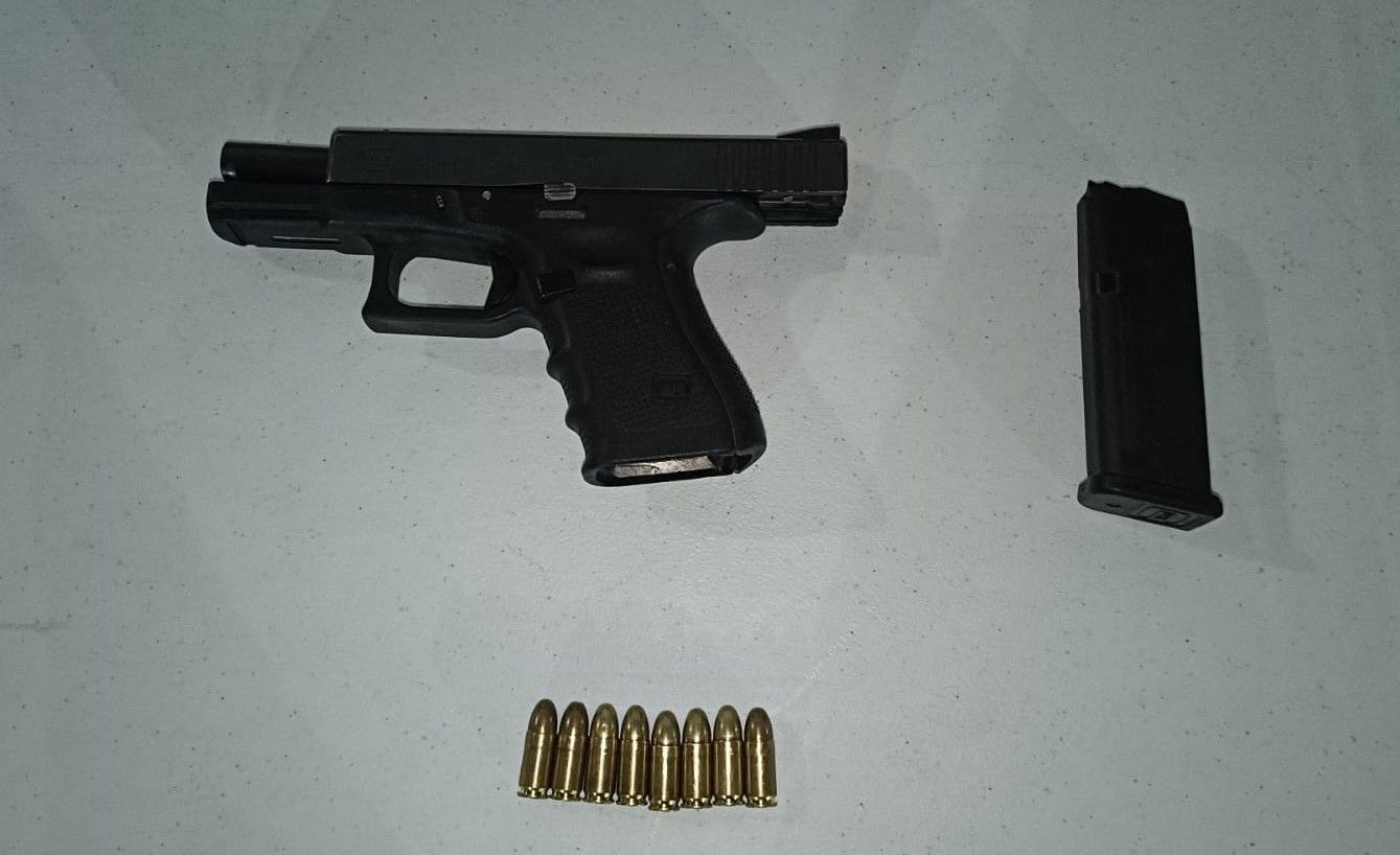 arma-menor-de-edad .jpg