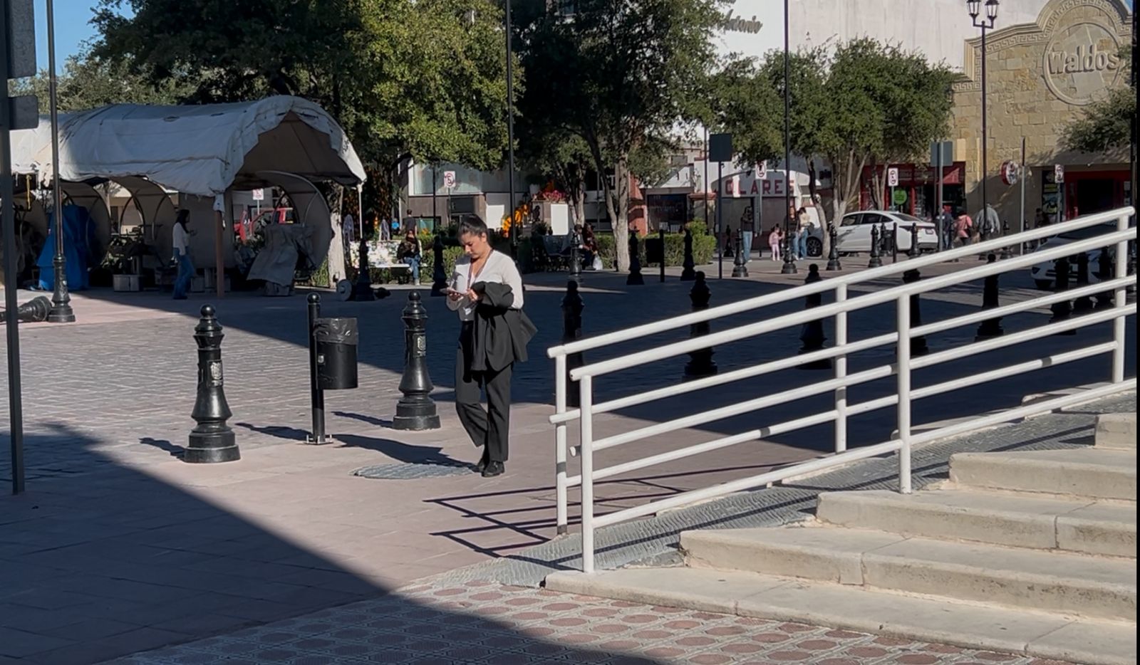 ausencia en comercios de Reynosa en pleno Día de Acción de Gracias.jpeg