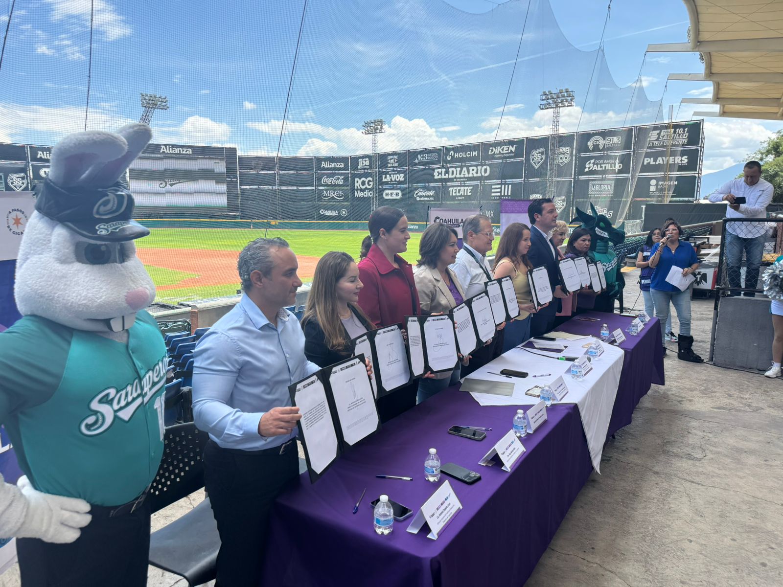 b3c78f02-bf2f-41f5-9d8c-2533ac1a3ca2.jfif