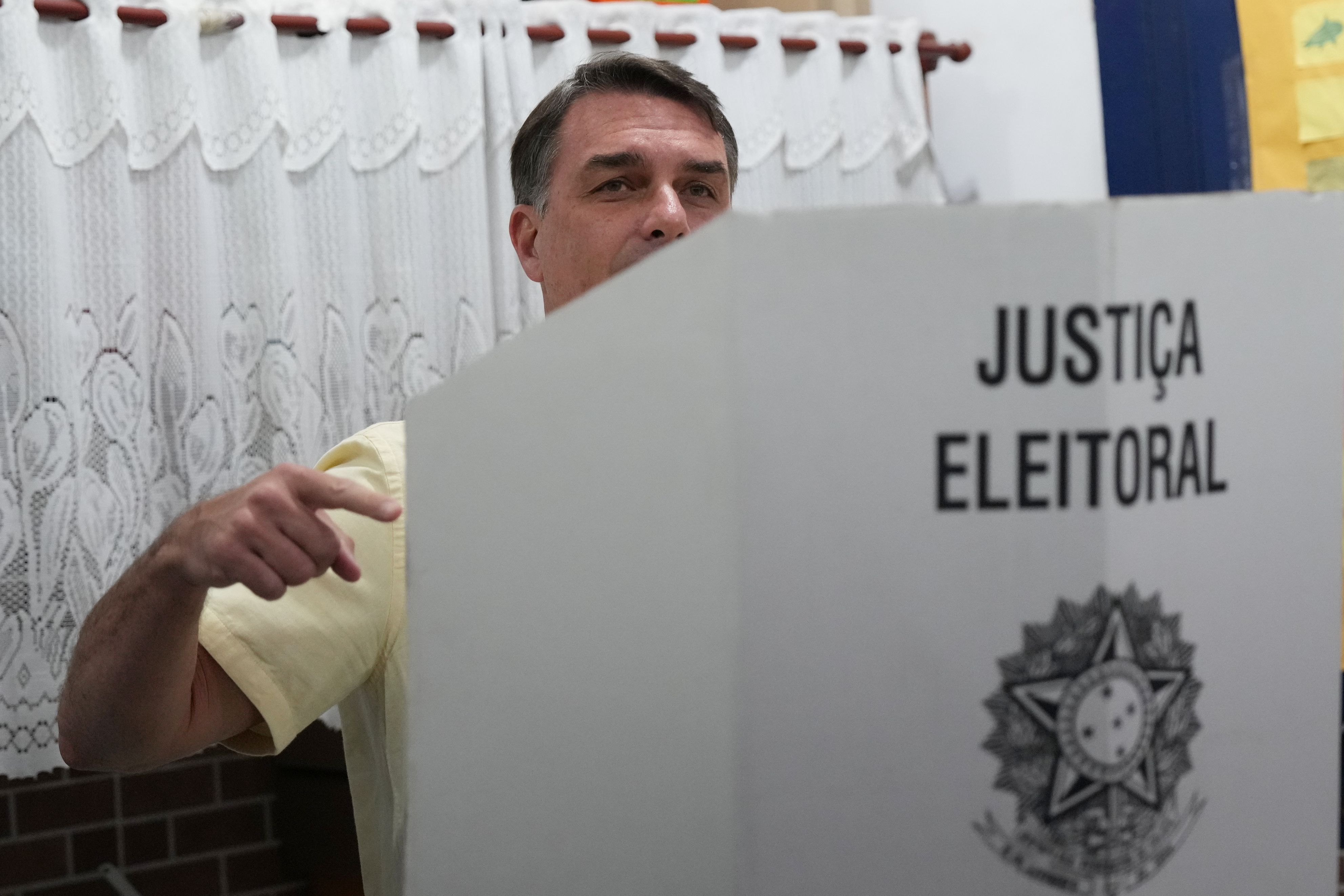 brasil-cierra-urnas-elecciones-presidenciales.jpg