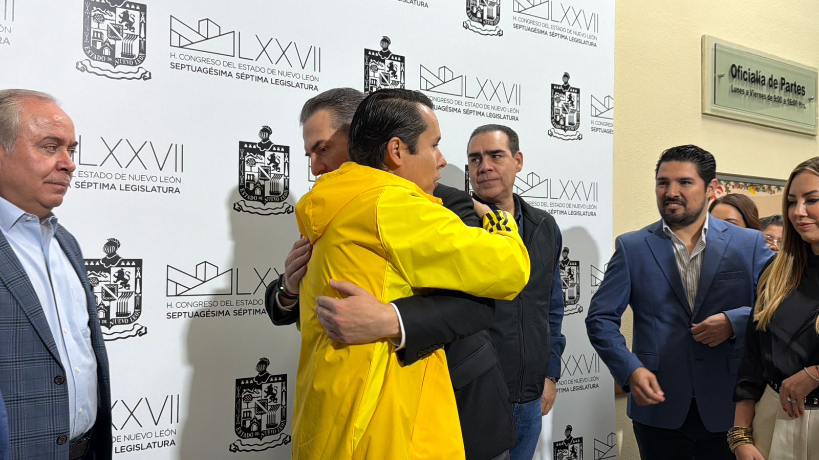 c459c25a-adfc-4489-932f-19835bfada9c.jfif