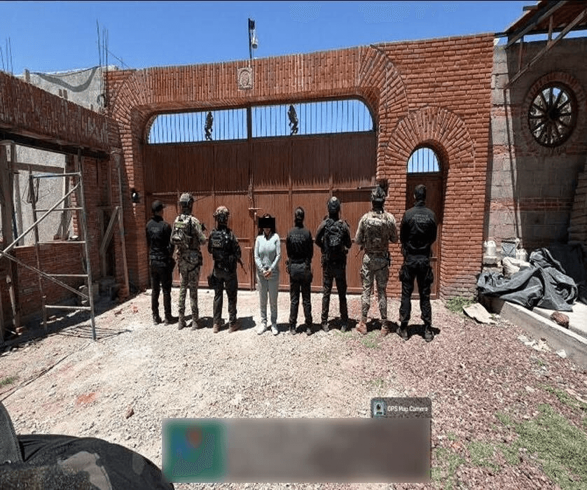 capturan-mujer-en-posesion-armas-animales-exoticos-edomex.jpg