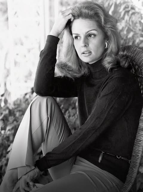 carolina-herrera.jpg