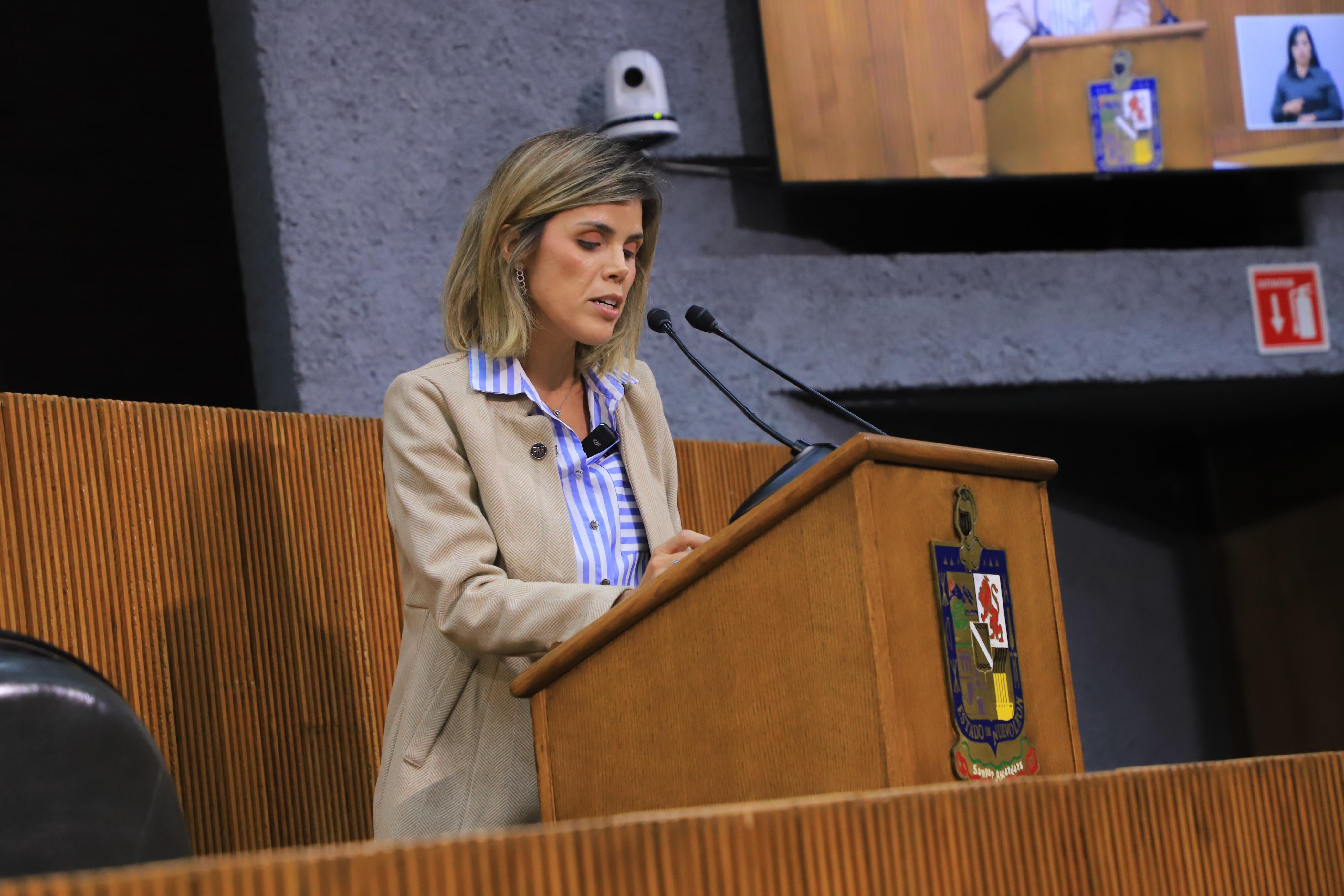 claudia caballero.jpeg