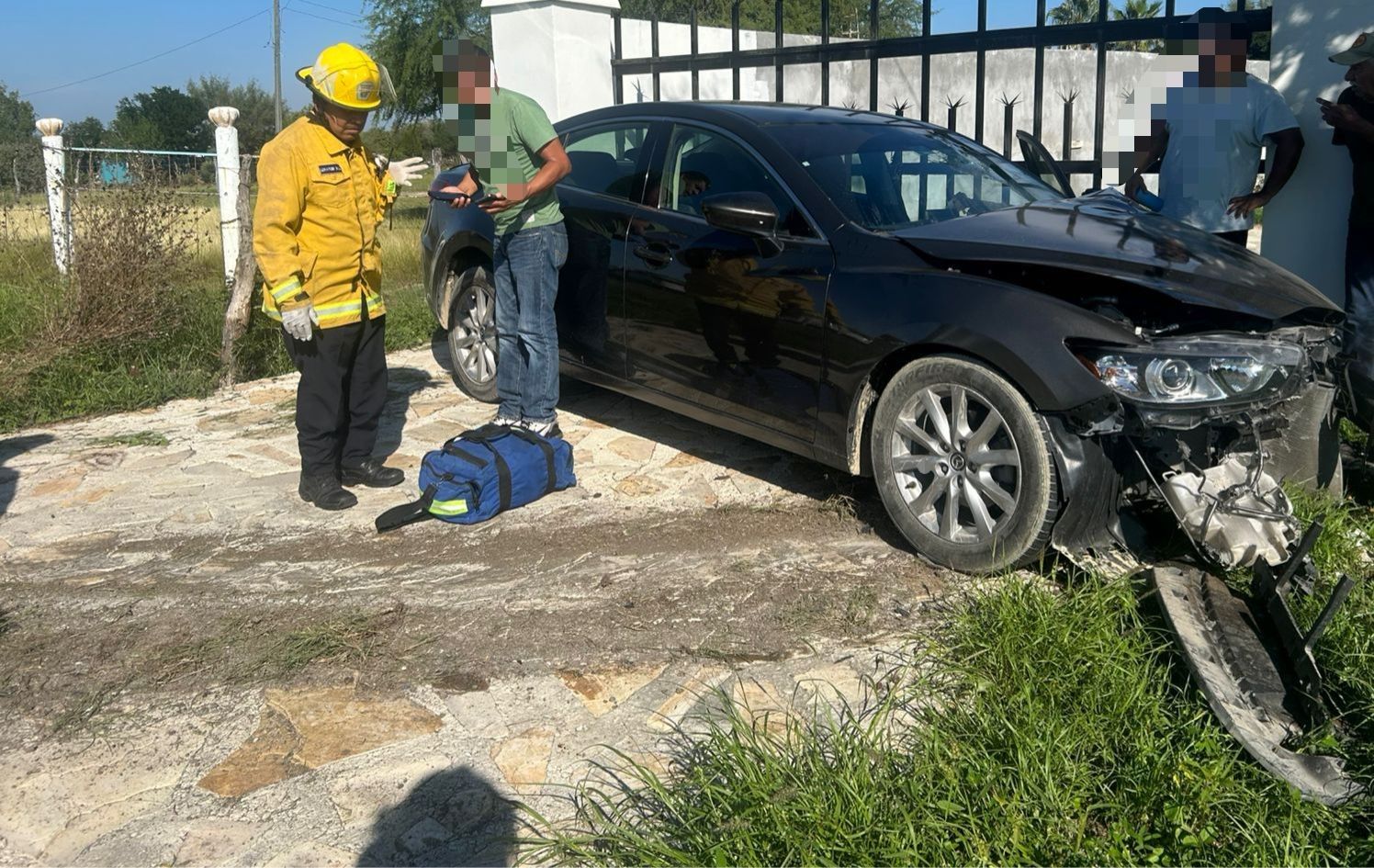 coche-golpeado-por-accidente .jpg