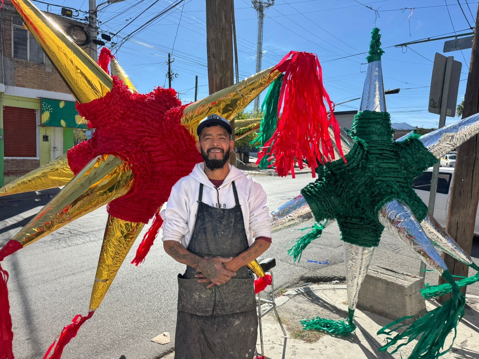 comerciante-piñatas-produccion-local .jpg