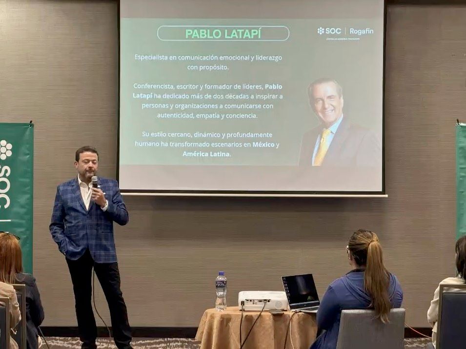 conferencia-latapi-coahuila1.jpg