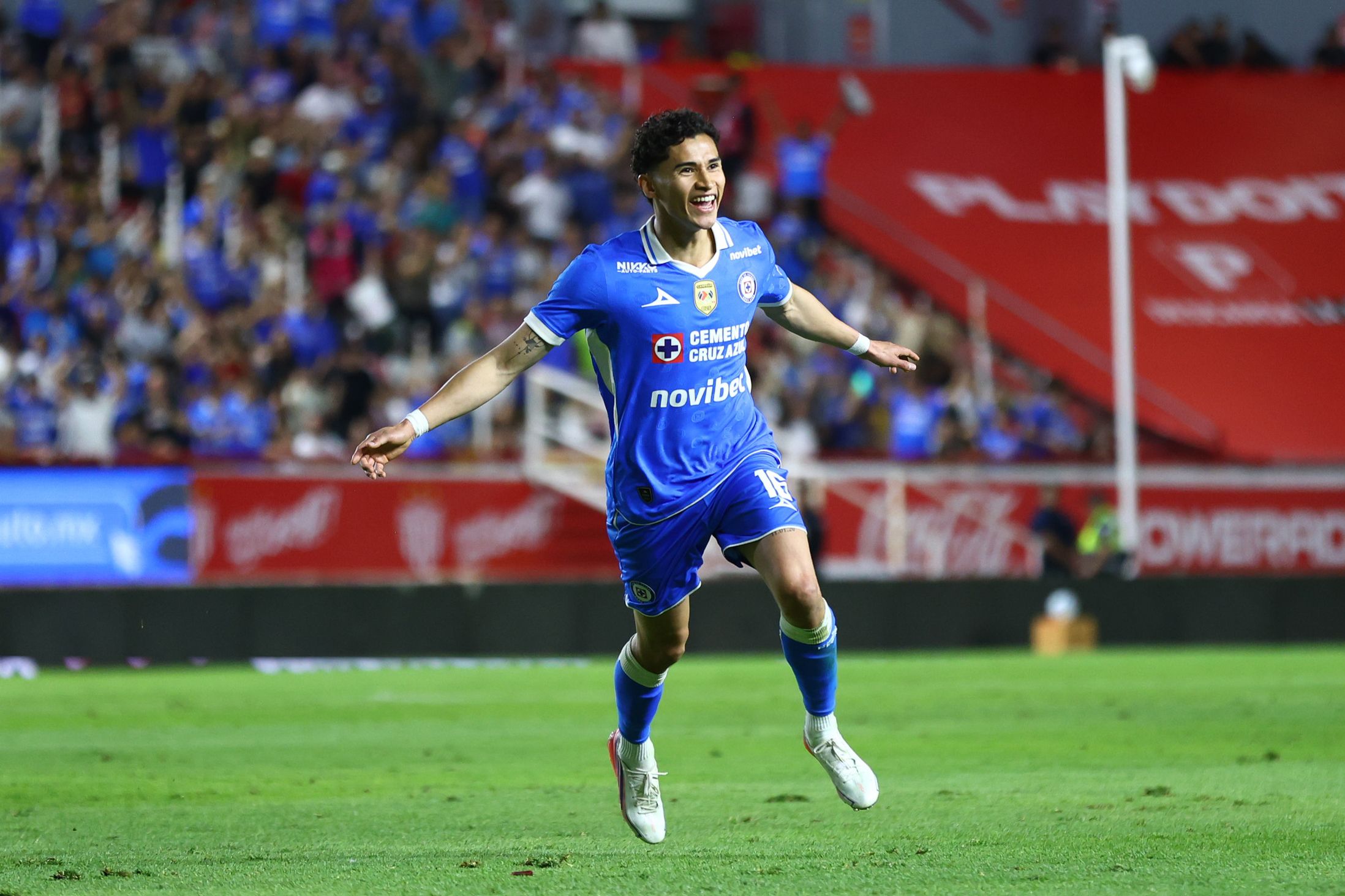 cruz-azul-necaxa.jpg