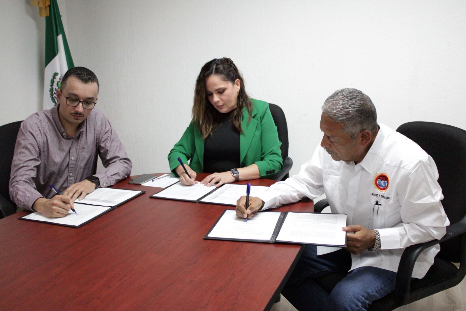 d2d43e6d-0f32-4609-96b4-30bc04d55735.jfif