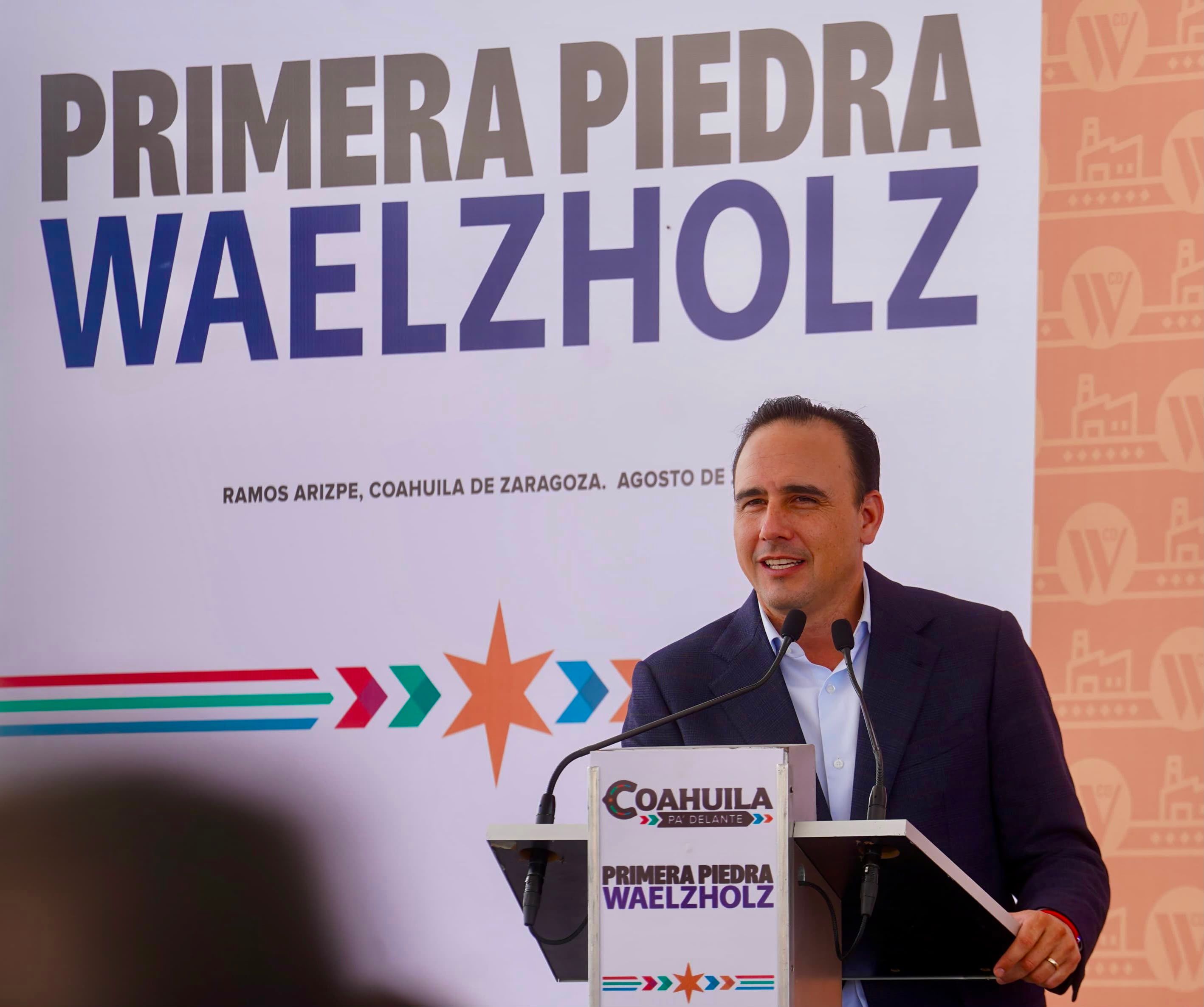 gobernador_Manolo_Jiménez_Salinas.jpeg