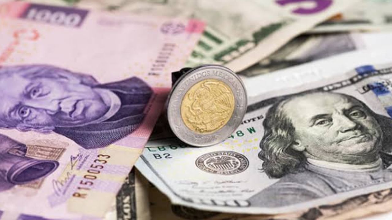 divisa-mas-depreciada-frente-al-dolar-arranca-peso-en-$20.55.jpg