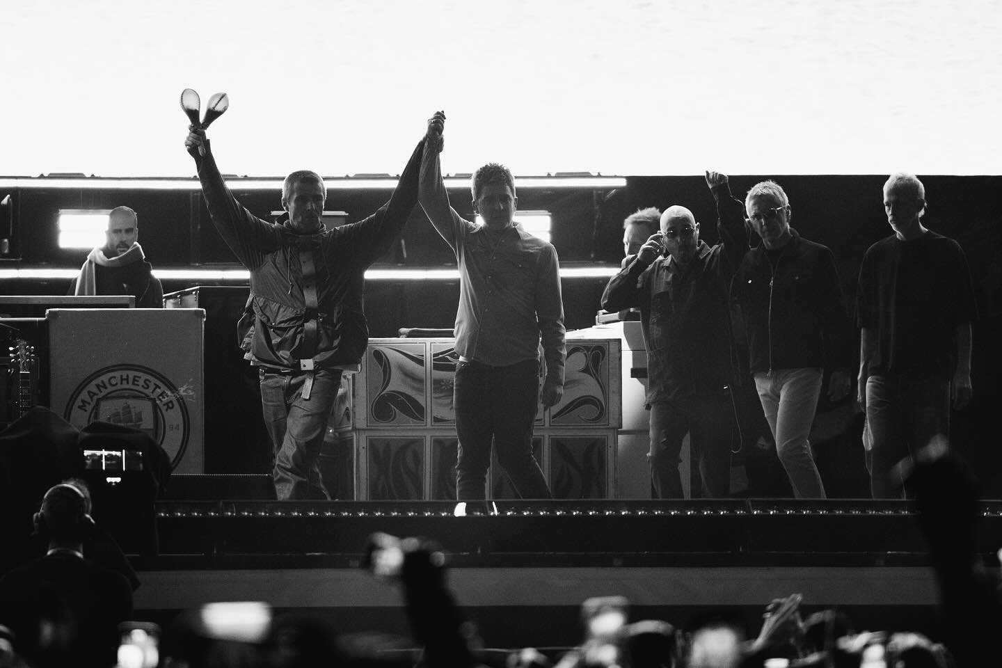 escena-oasis-concierto.jpg