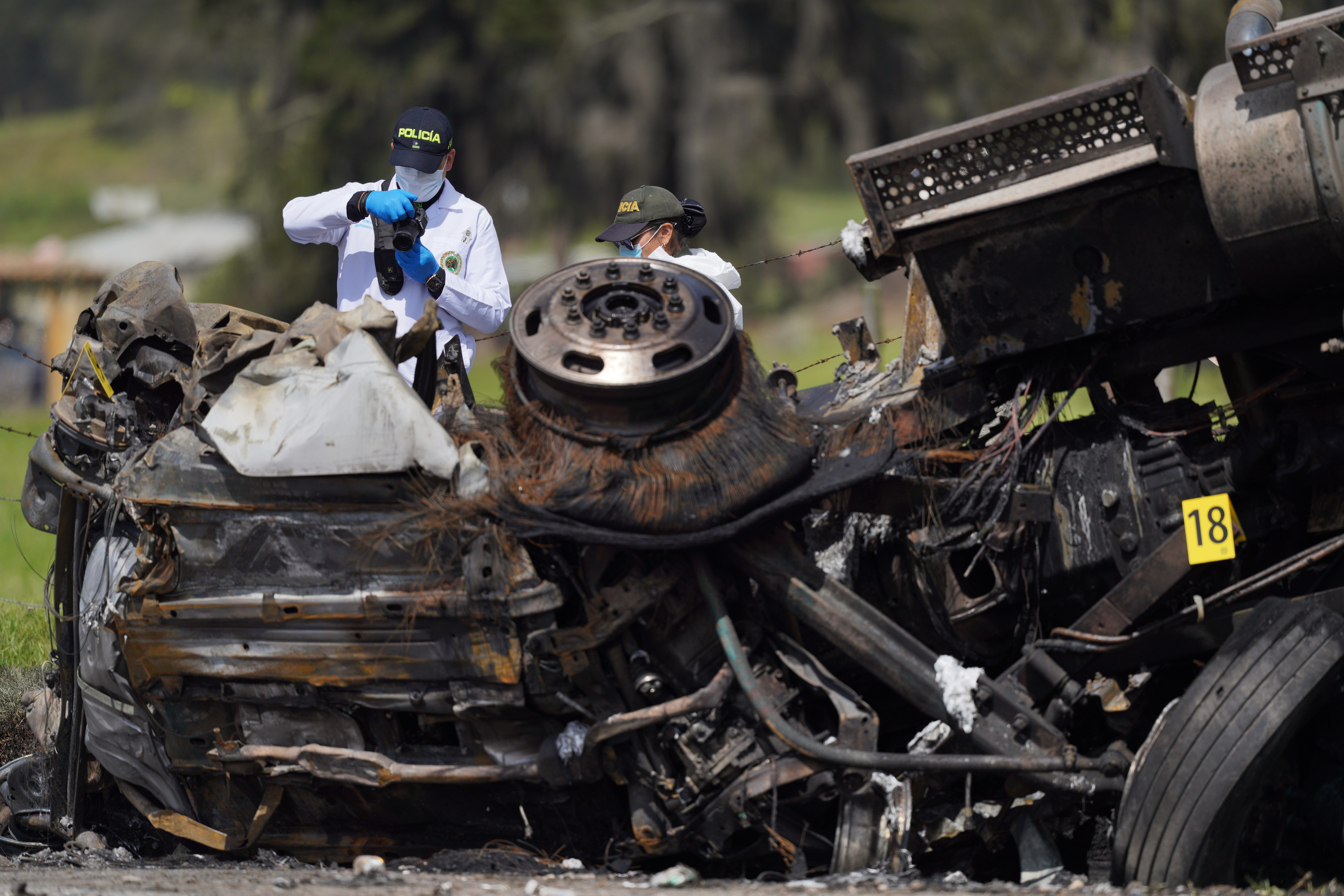 explosion-carambola-deja-dos-muertos-19-heridos-colombia.jpg
