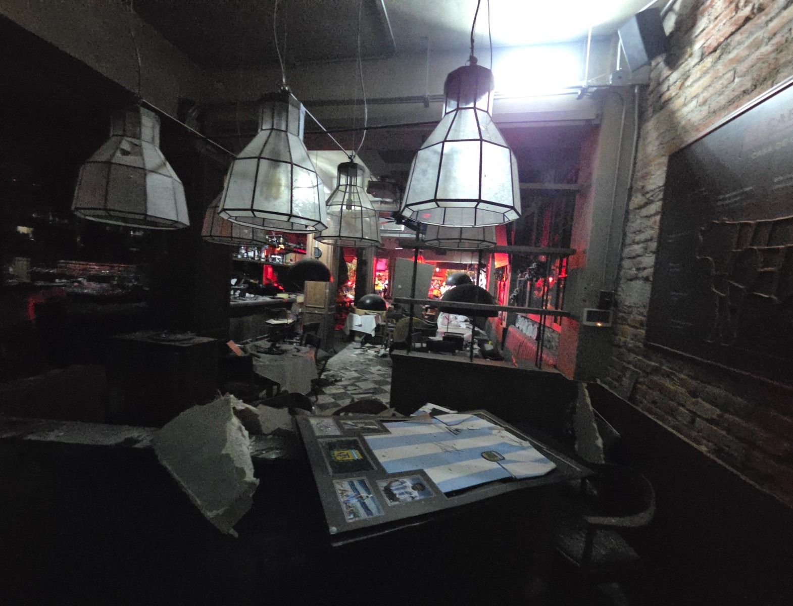 explosion-restaurante-roma-norte-deja-13-heridos-cdmx.jpg