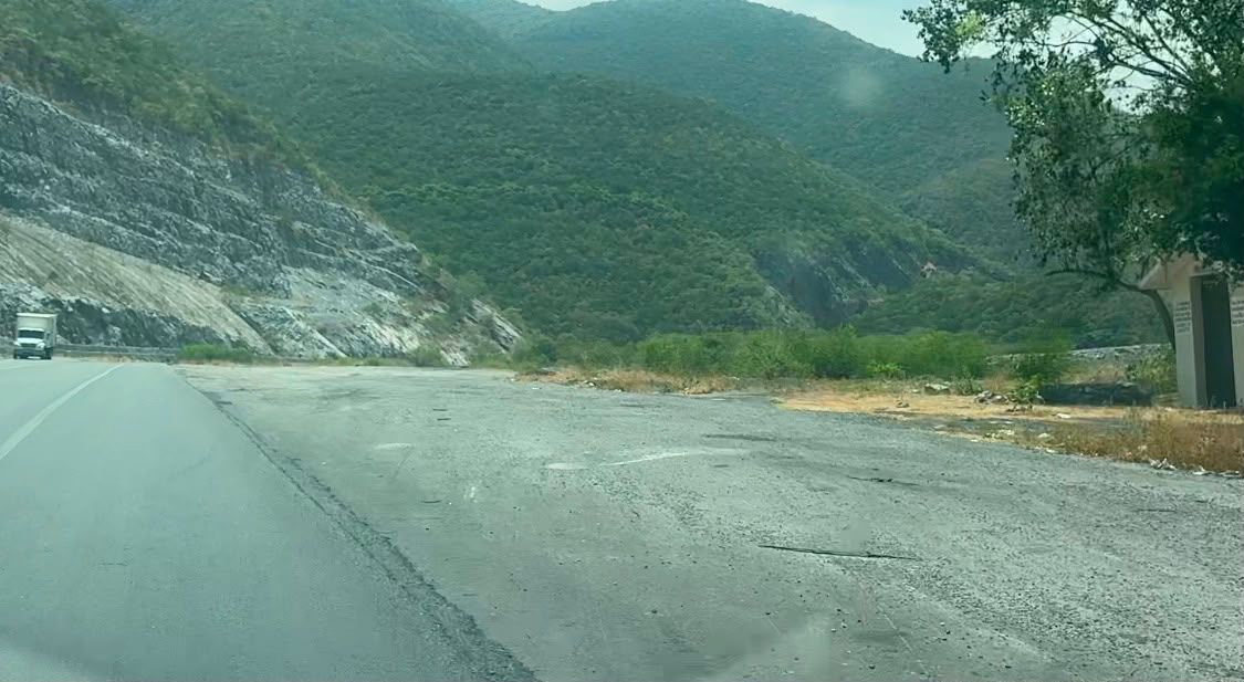 falta-terraplenes-rumbo-nuevo-pone-riesgo-conductores.jpg
