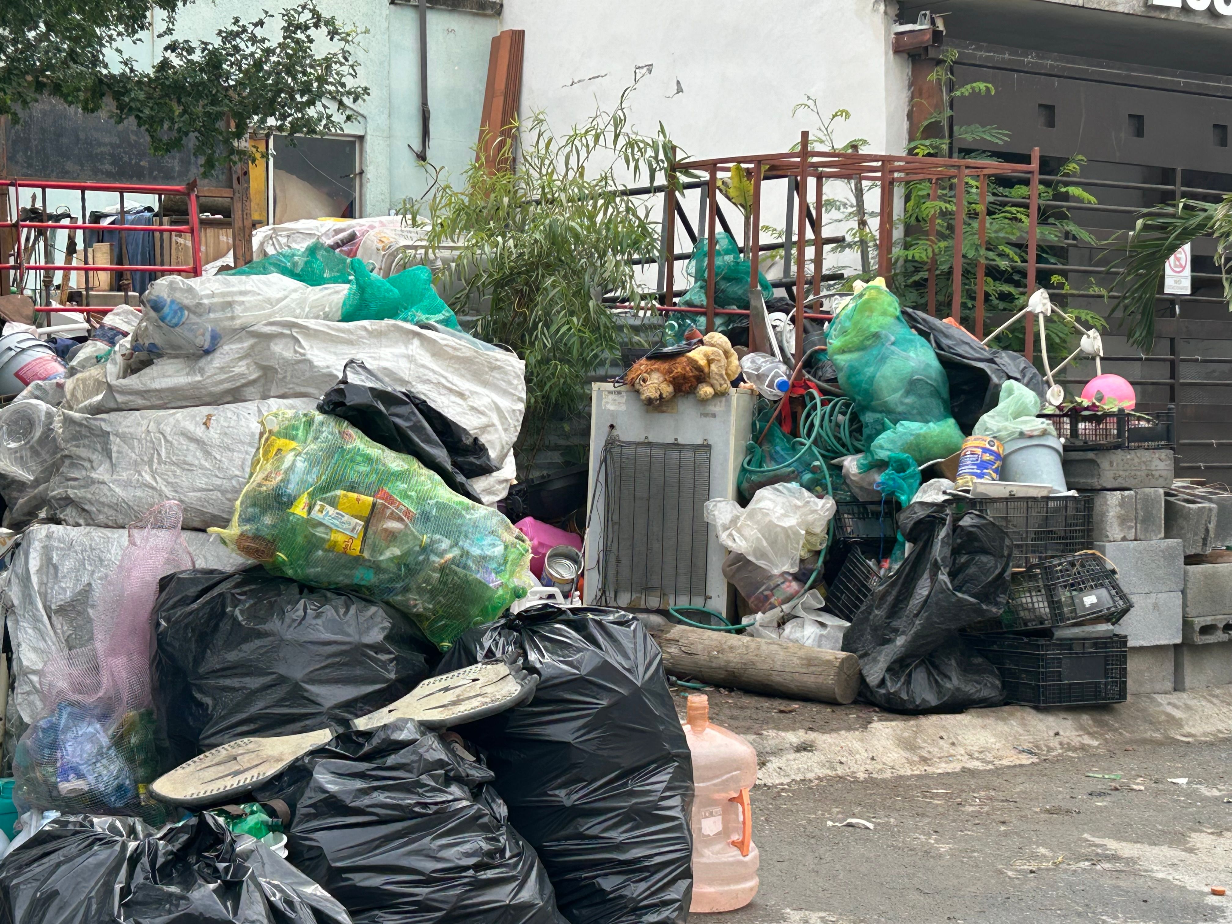 fierro, plásticos, basura y bolsas llenas de PET, ha ocasionado nuevamente un foco de contaminación y peligro.jpeg