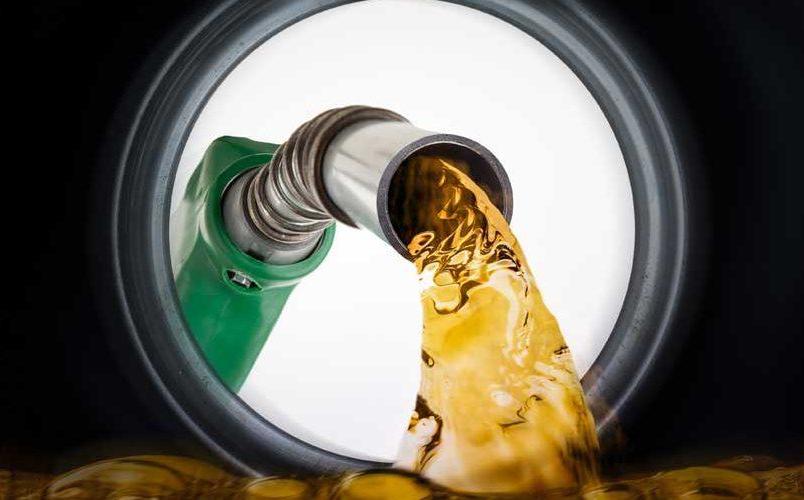 gasolina-contaminada-comprometer-funcionamiento-auto_110_0_804_500.jpg