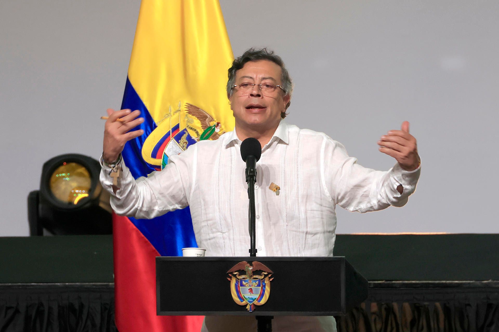 gustavo-petro-colombia.jpg