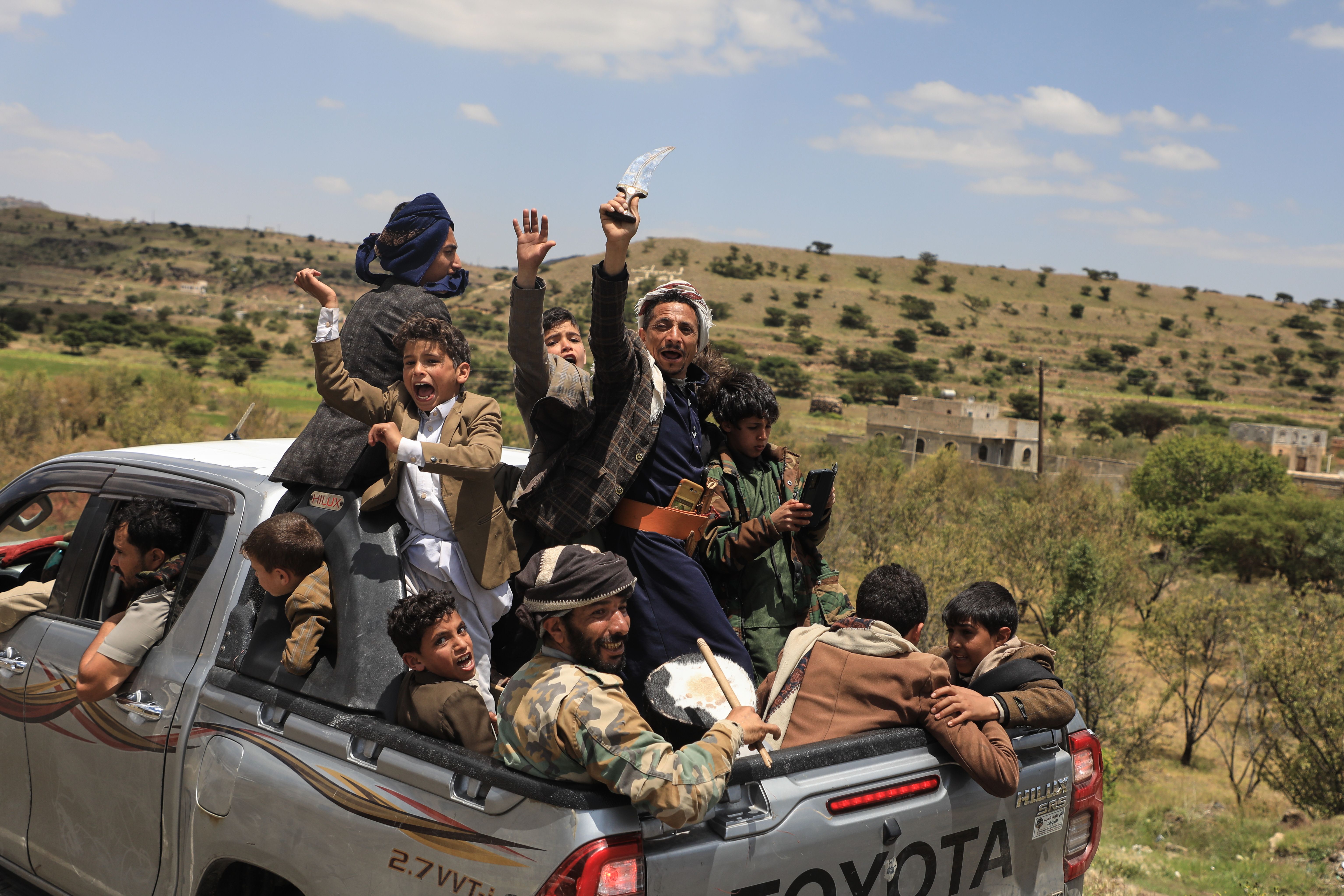 huyen-yemen-huties.jpg
