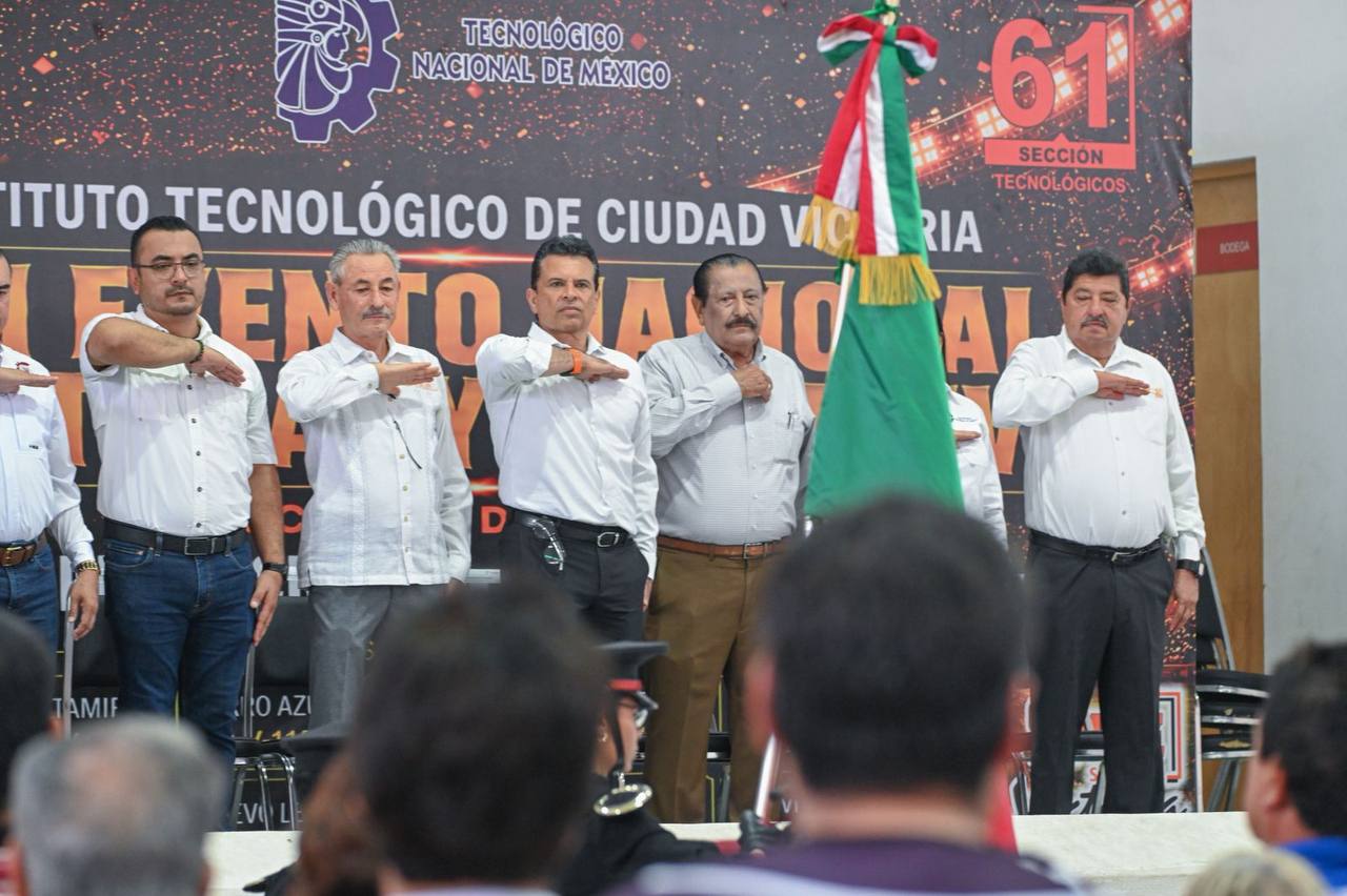inaugura-lalo-gattas-evento-nacional-deportivo.jpg