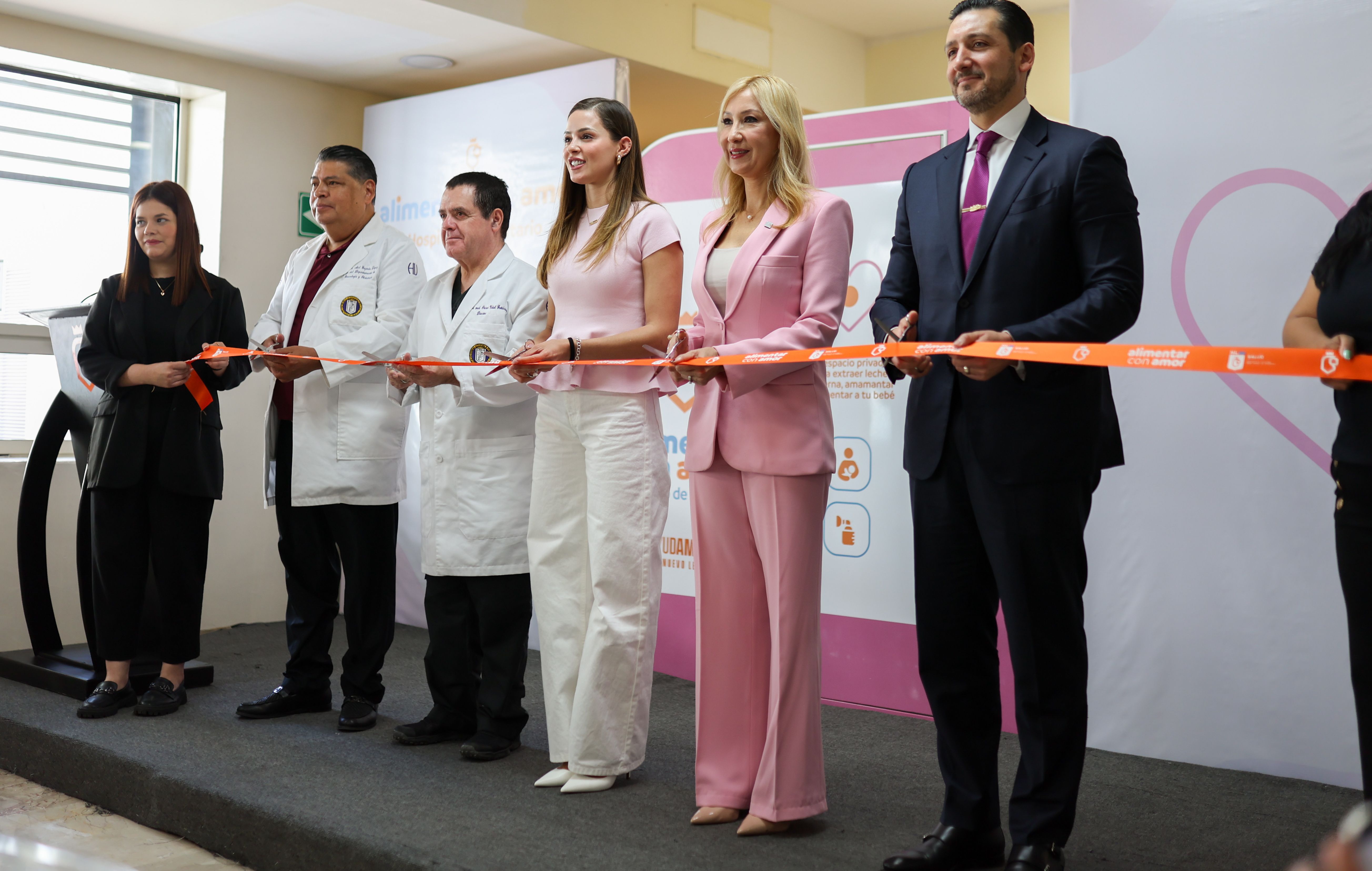 inaugura-mariana-rodriguez-lactario-hospital-universitario.jpg