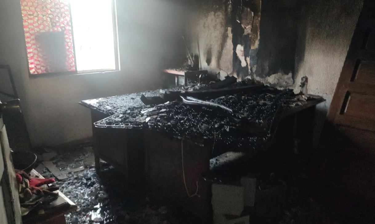 incendio en mitras.JPG