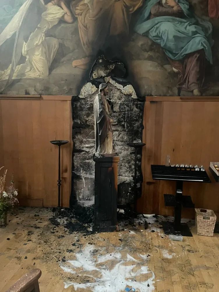 incendio-iglesia-francia.jpeg