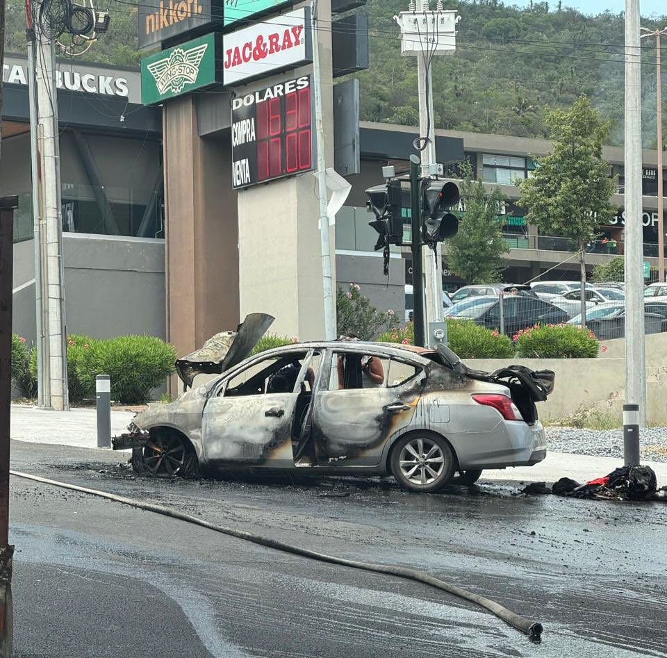 incendio-vehiculo.jpg