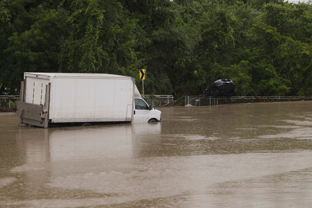inundaciones-texas-agravan-por-intensas-lluvias.jpg