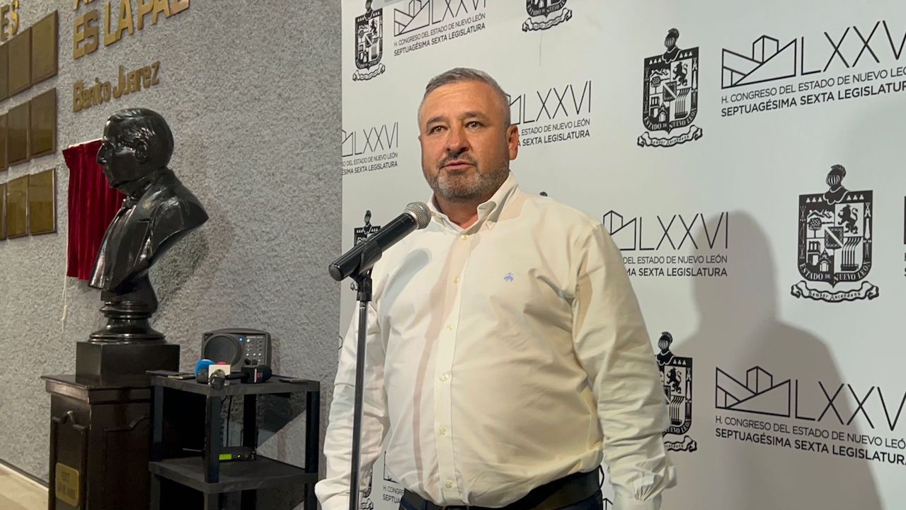 javier-caballero-diputado-pri.jpeg