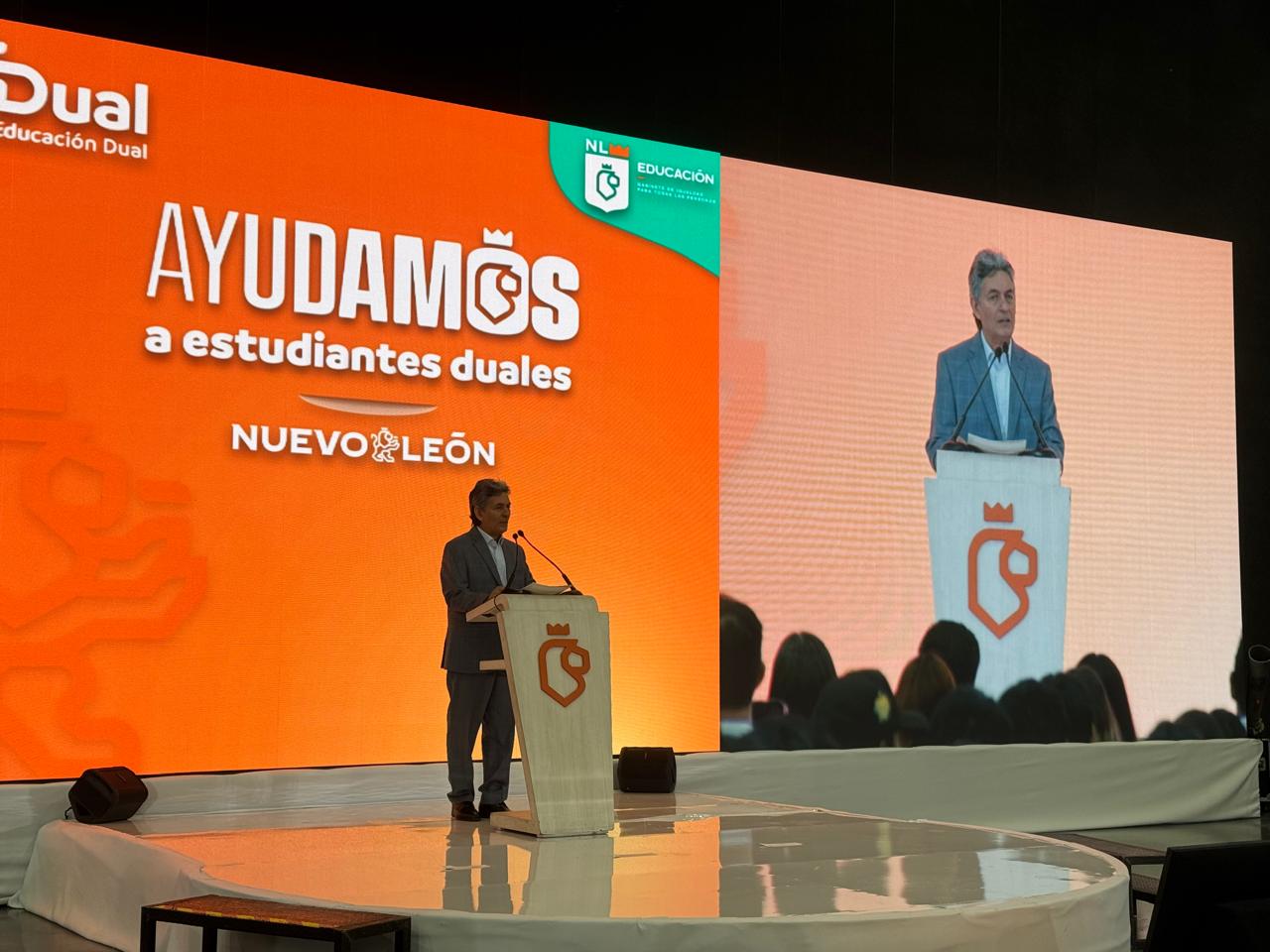 juan-paura-secretario-educacion-nuevo-leon.jpg