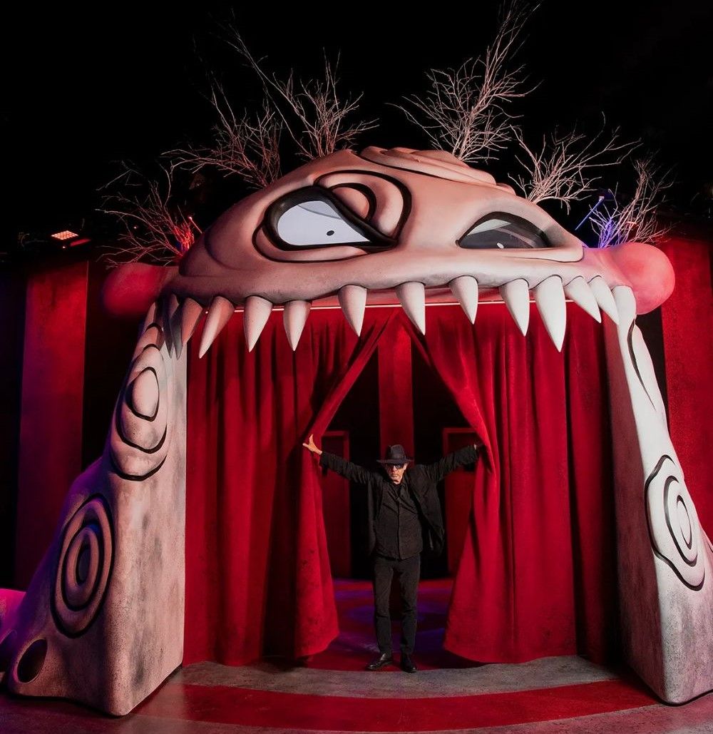 laberinto tim burton monterrey.jpg