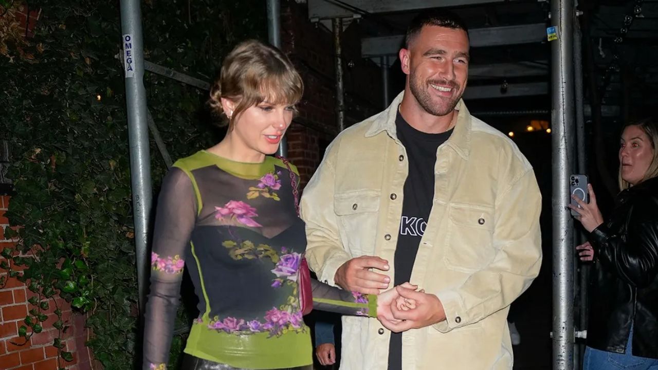 le-ofrecen-anillo-travis-taylor-swift.jpg