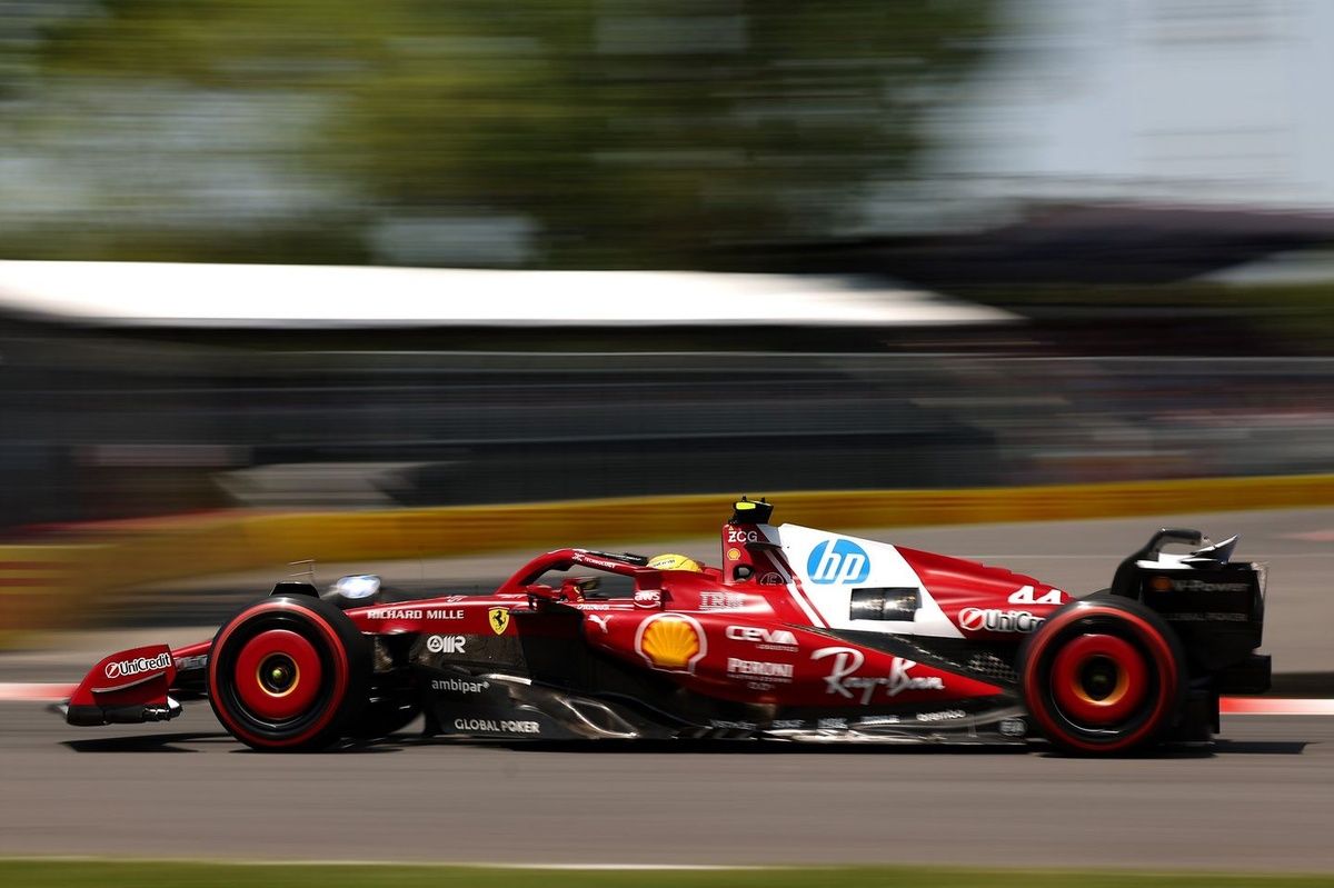 lewis-hamilton-ferrari.jpg