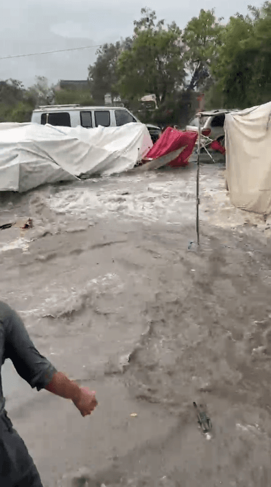lluvias-sorprenden-urbe-regia-tras-dias-intenso-calor.jpg
