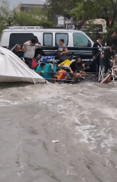 lluvias-sorprenden-urbe-regia-tras-dias-intenso-calor.jpg