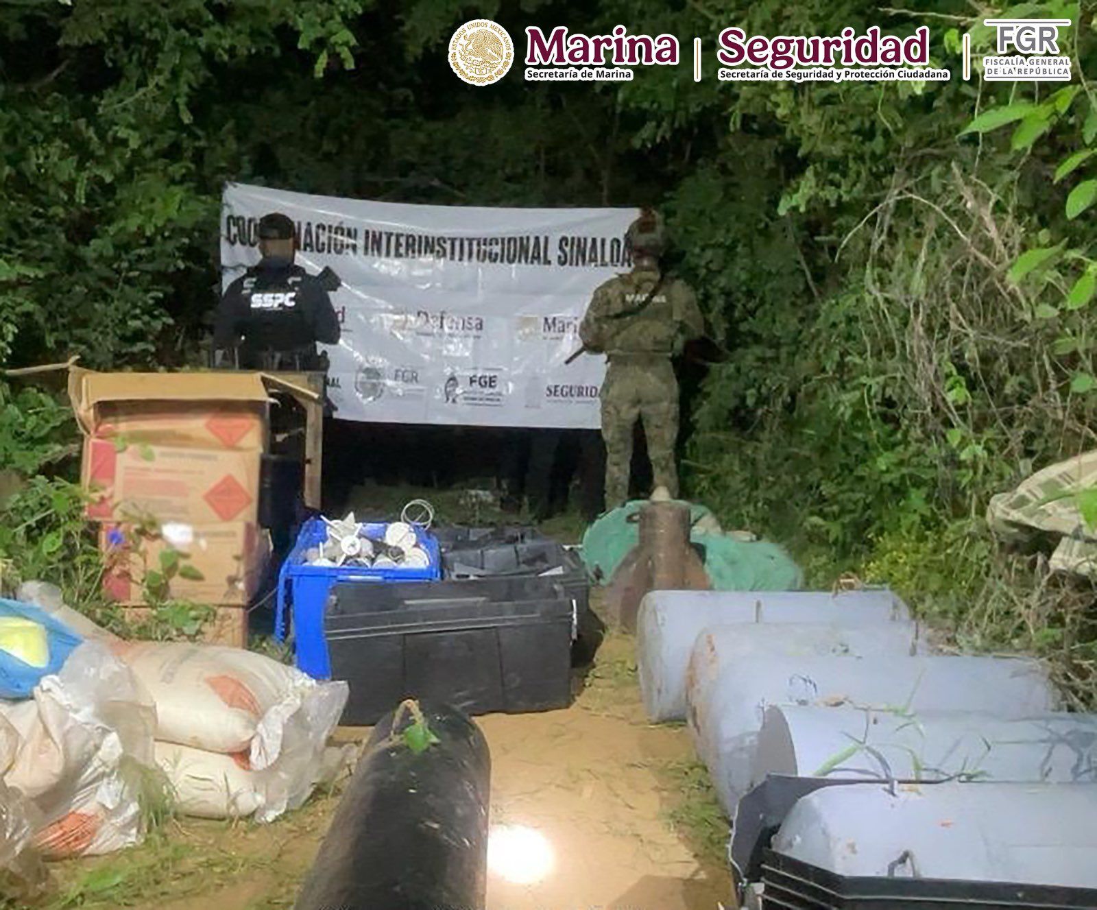 localizan-300-kilos-explosivos-sinaloa.jpg