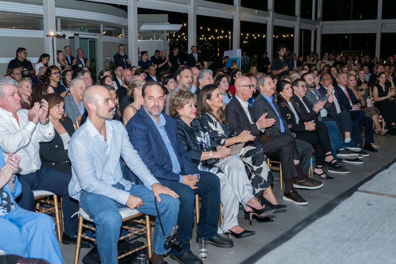 lorena-canavati-presentacion-libro.jpg