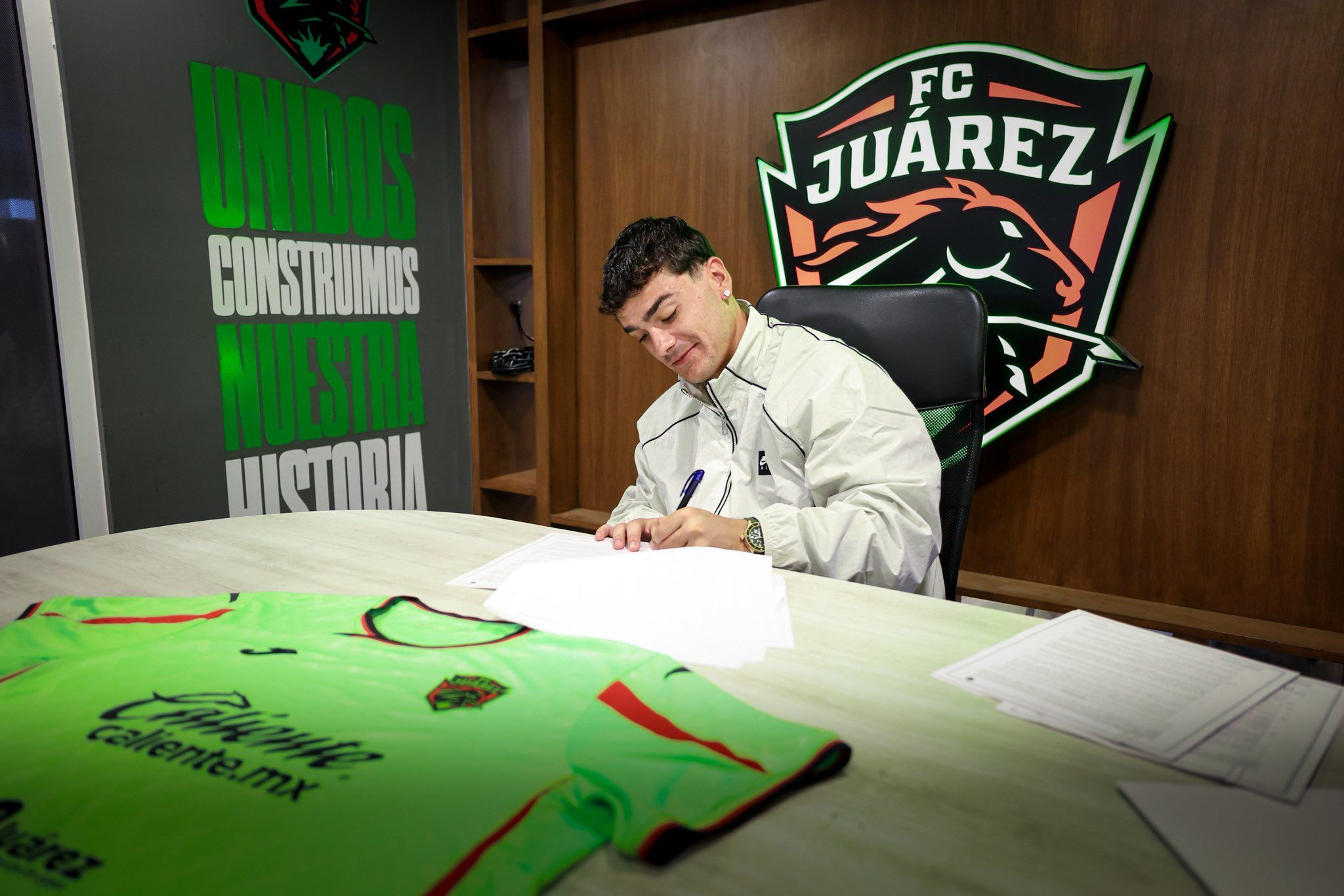 luca martinez dupuy refuerza juarez.jpg