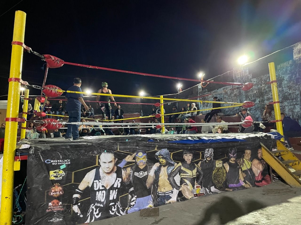 lucha-libre-arena-jaguar1.jpeg
