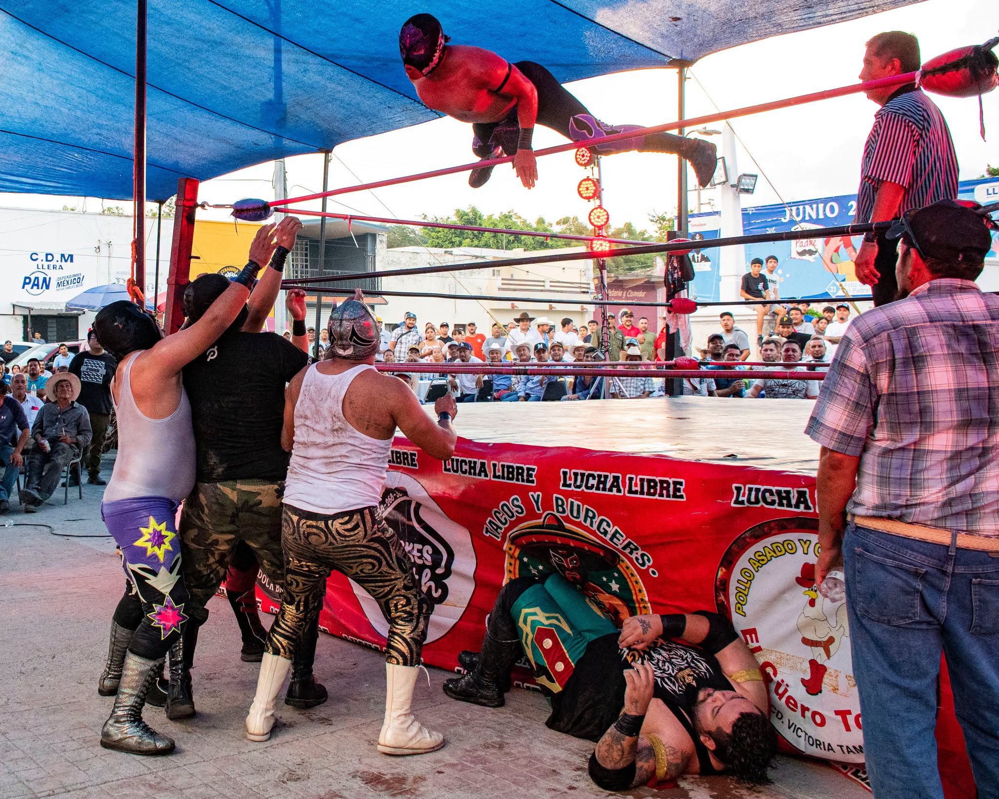 lucha-libre.jpeg