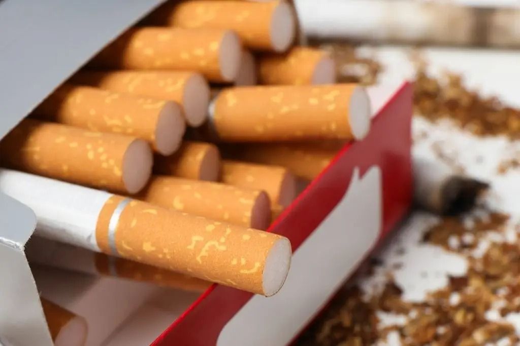 mayor-carga-fiscal-impulsa-consumo-cigarros.jpg