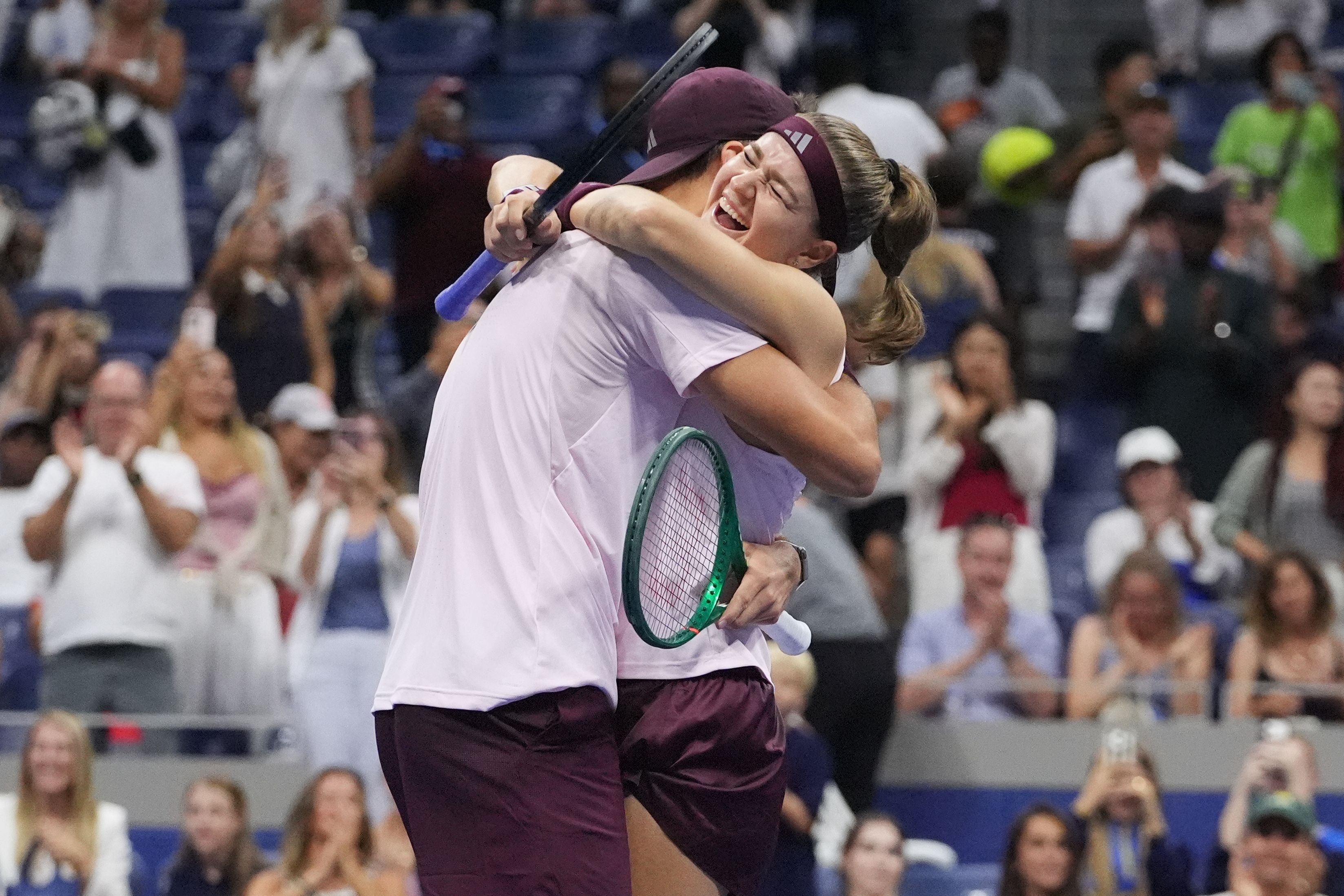 muchova-mensik-conquistan-campeonato-dobles-mixtos.jpg