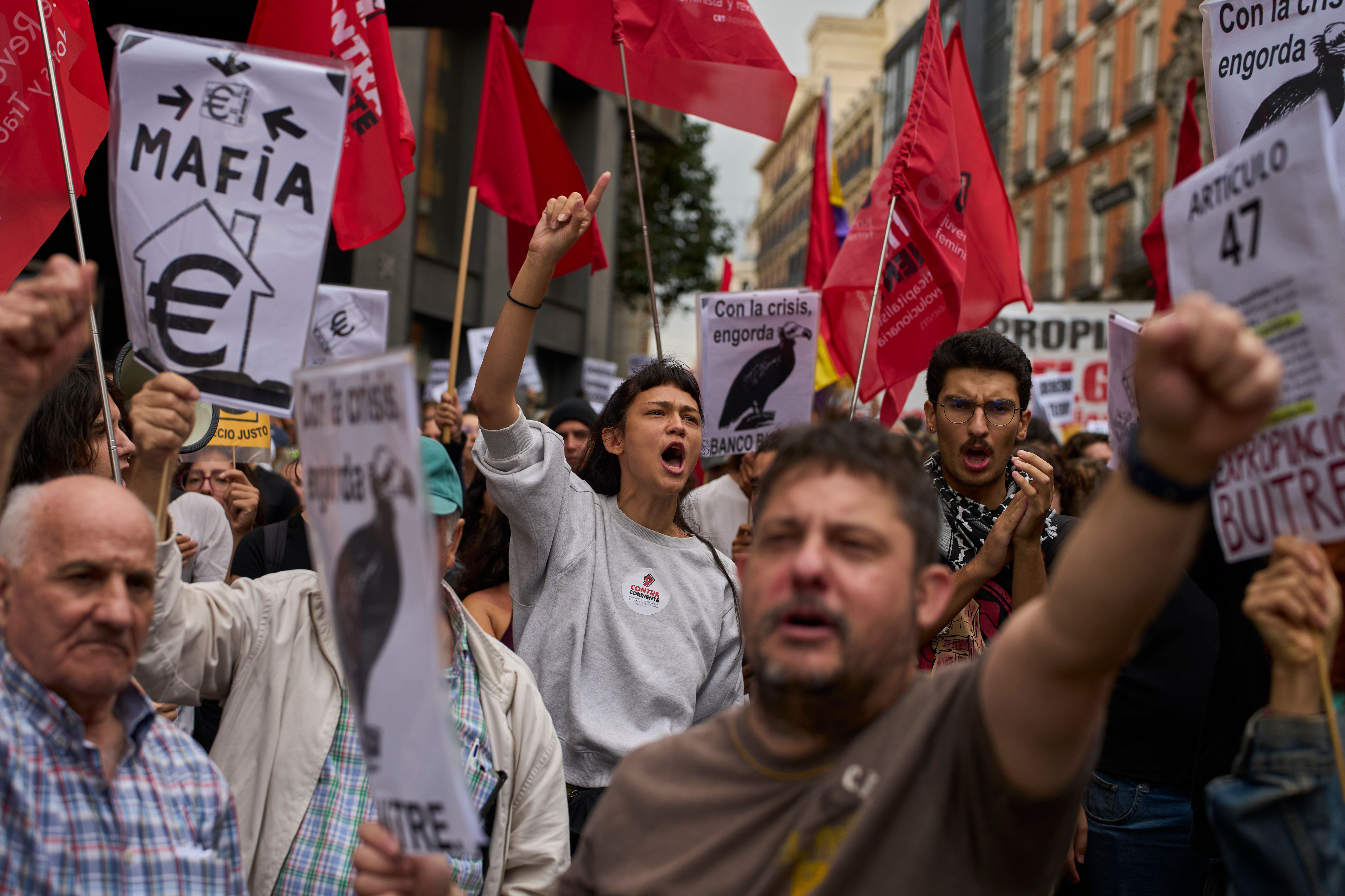muere-maricarmen-simbolo-lucha-vivienda-españa.jpg