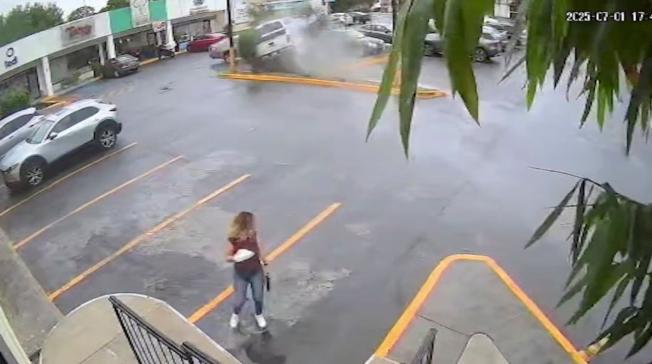 mujer-camioneta-mederos1.jpg