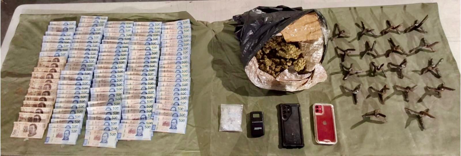 narcoticos-celulares-efectivo-muestra .jpeg