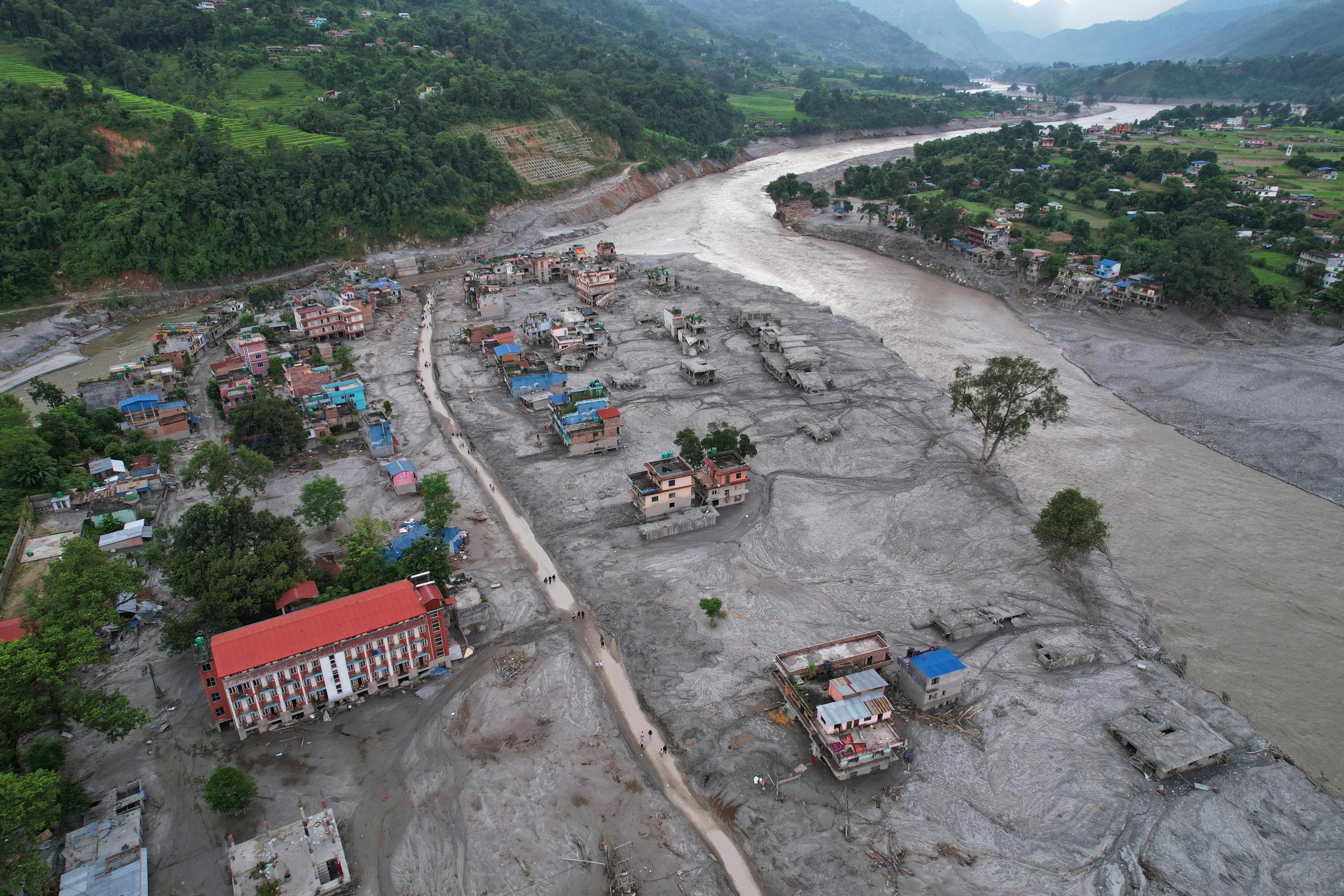 nepal-eleva-6150-desaparecidos.jpg