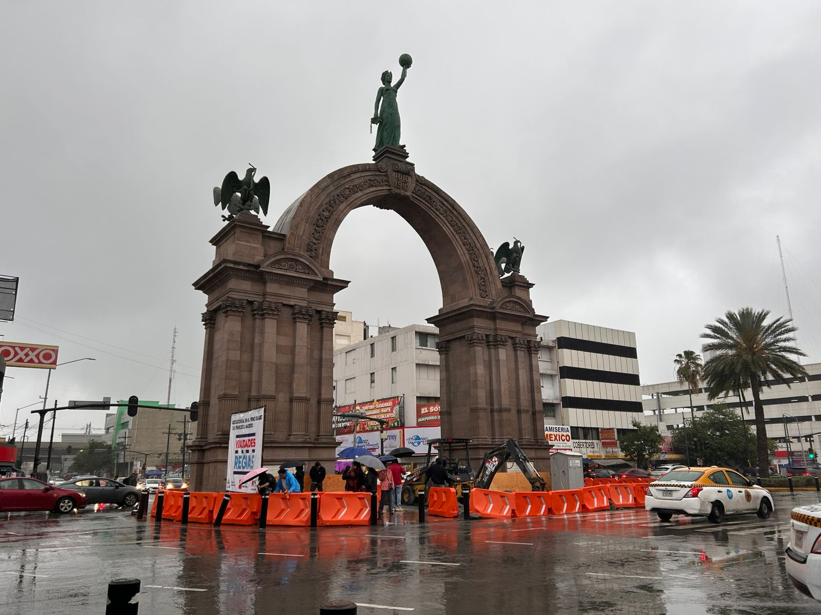 nl-protesta-arco-de-la-independencia-190426.jpeg